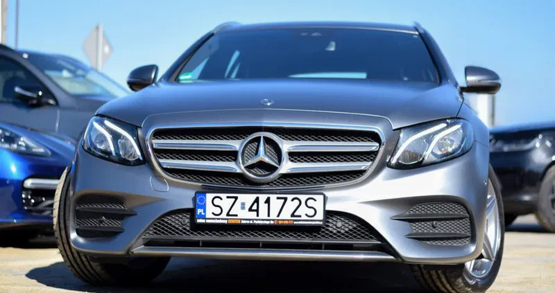 samochody osobowe Mercedes-Benz Klasa E cena 141991 przebieg: 170000, rok produkcji 2020 z Sobótka